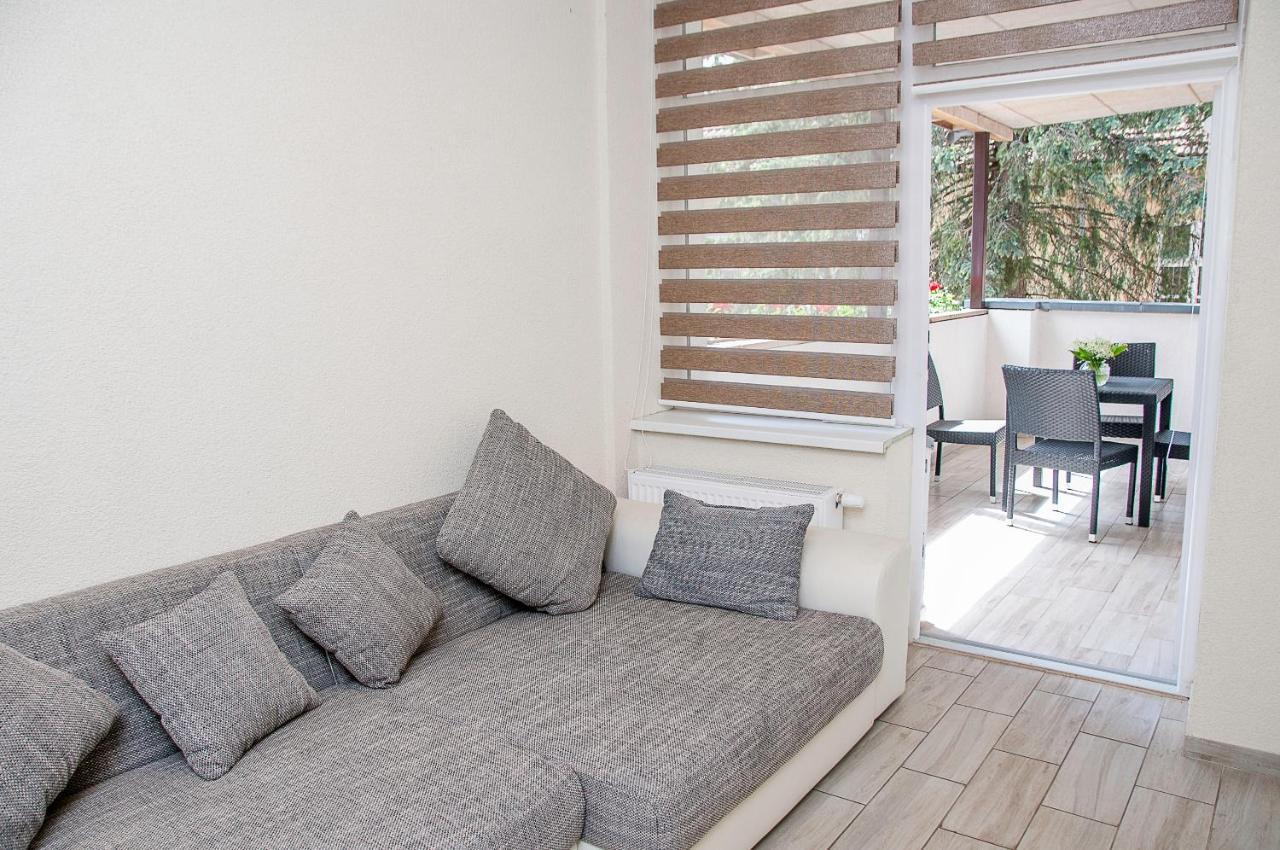 Villa Verdaine Silutė Bagian luar foto